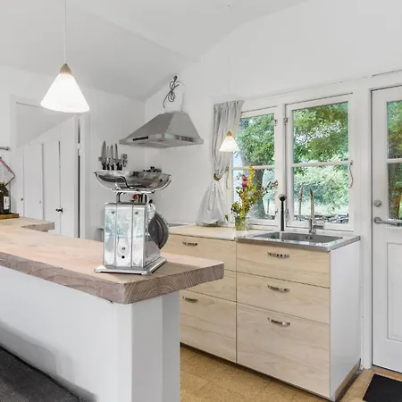 In With Kitchen * Neksø